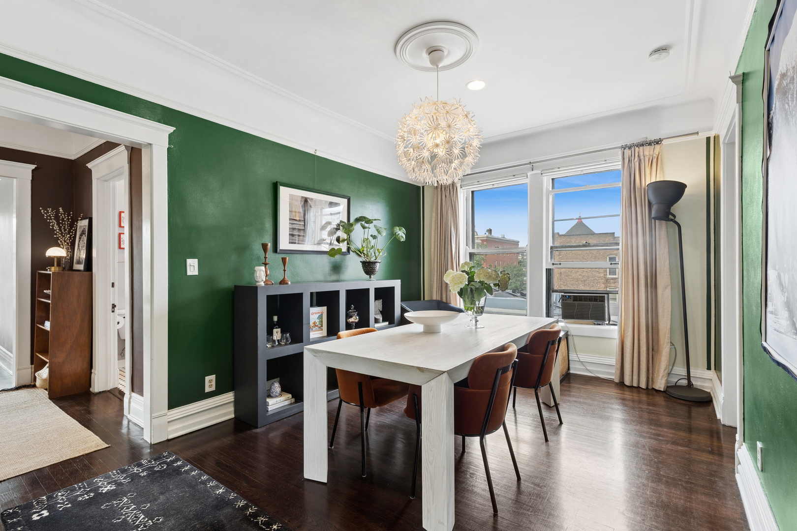442 W Dickens Avenue Unit: 3