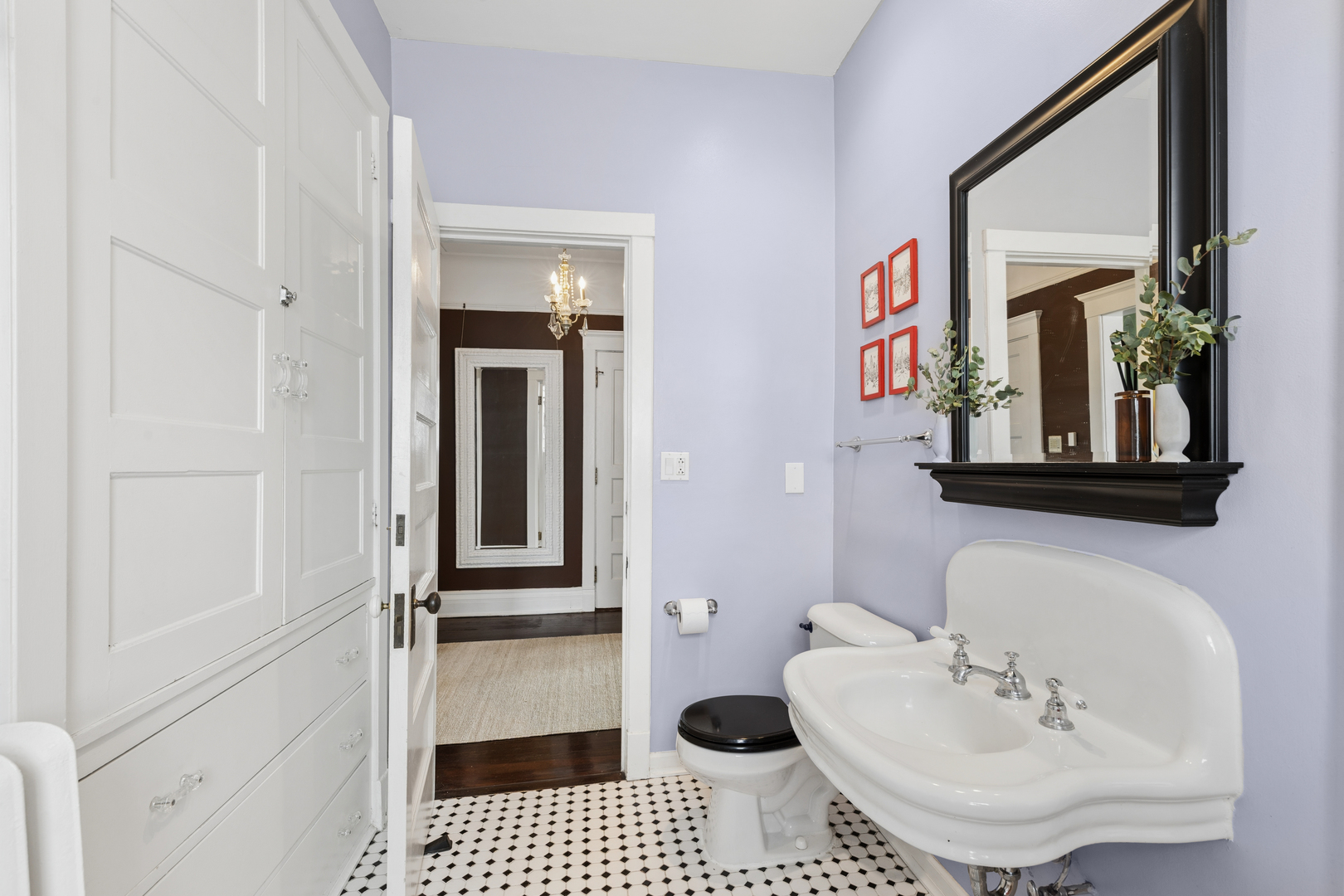 442 W Dickens Avenue Unit: 3