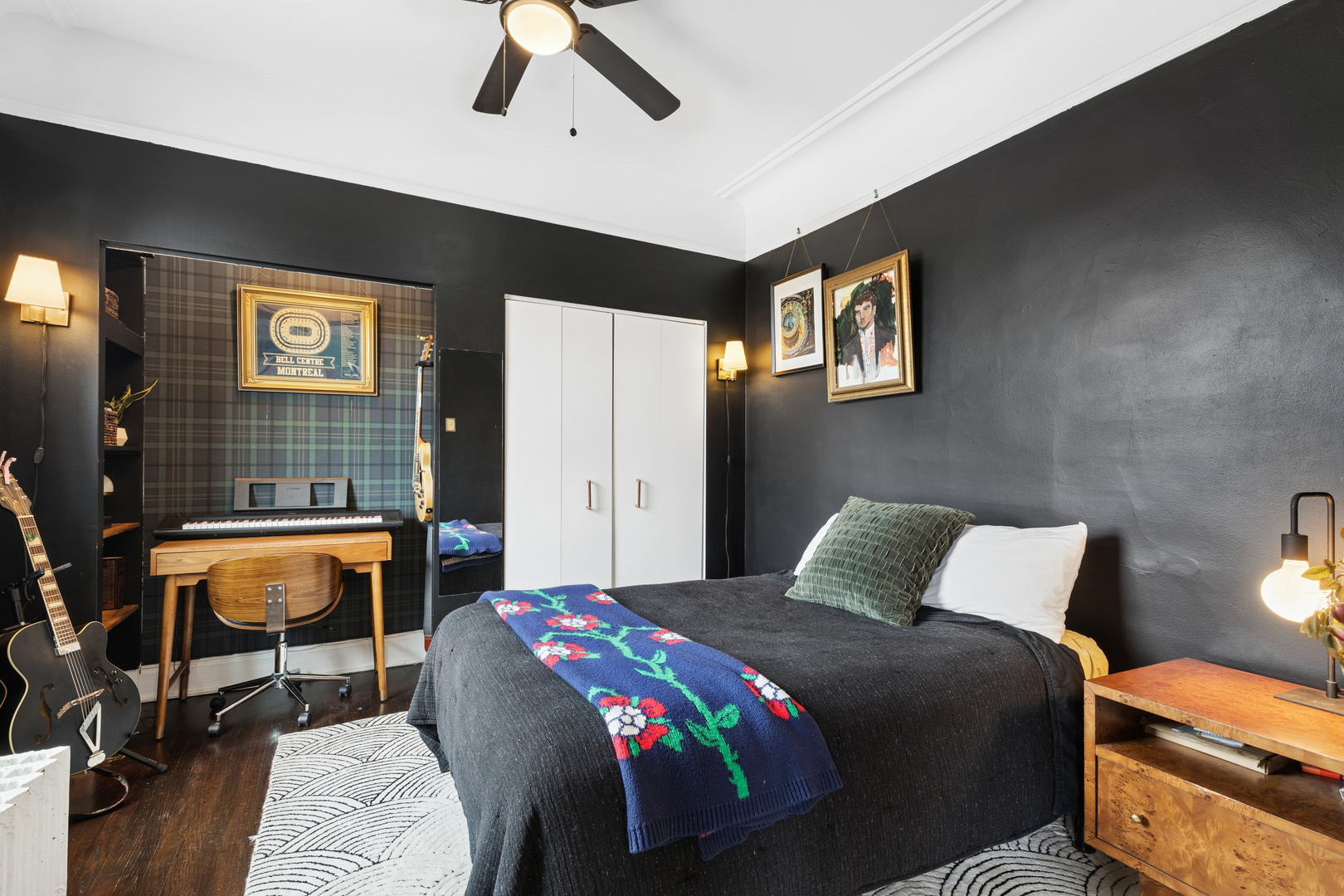 442 W Dickens Avenue Unit: 3