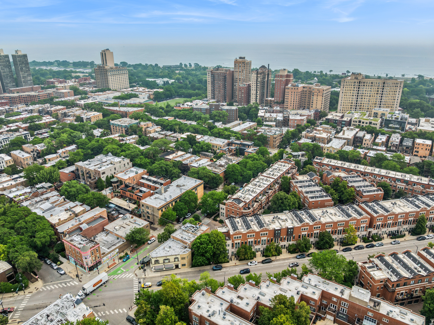 442 W Dickens Avenue Unit: 3