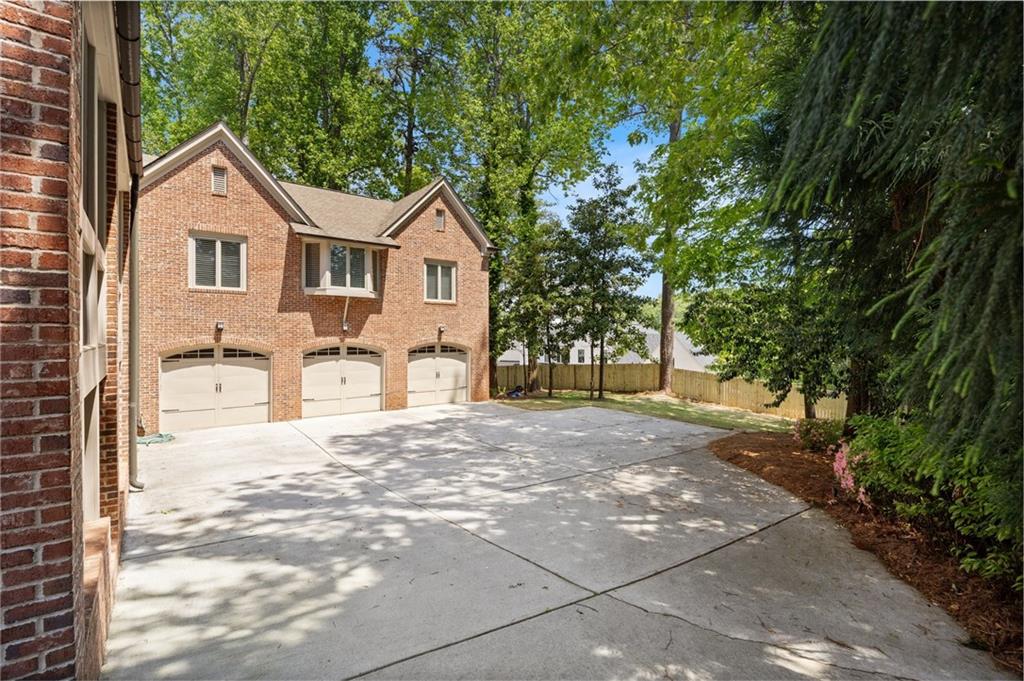 4835 Merlendale Court