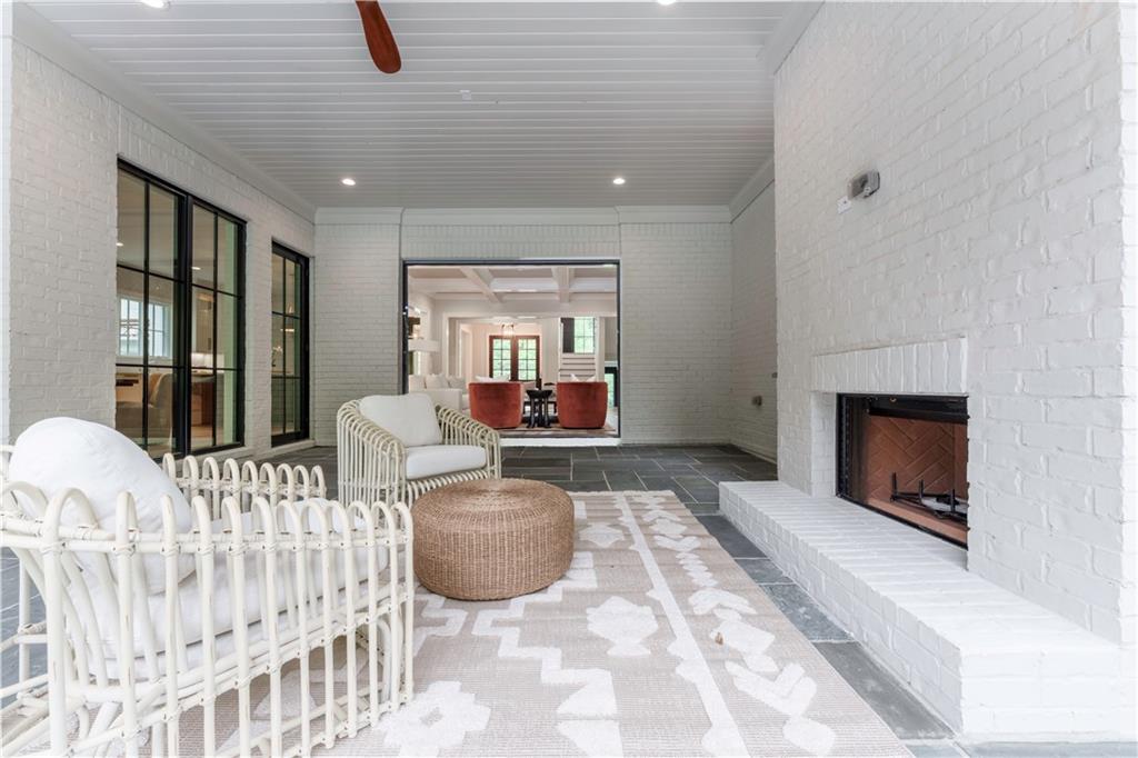 541 Londonberry Road