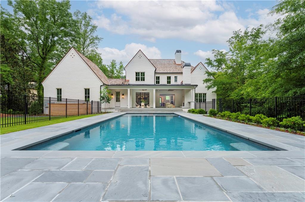 541 Londonberry Road