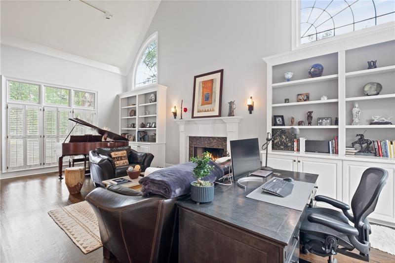 205 Powers Cove