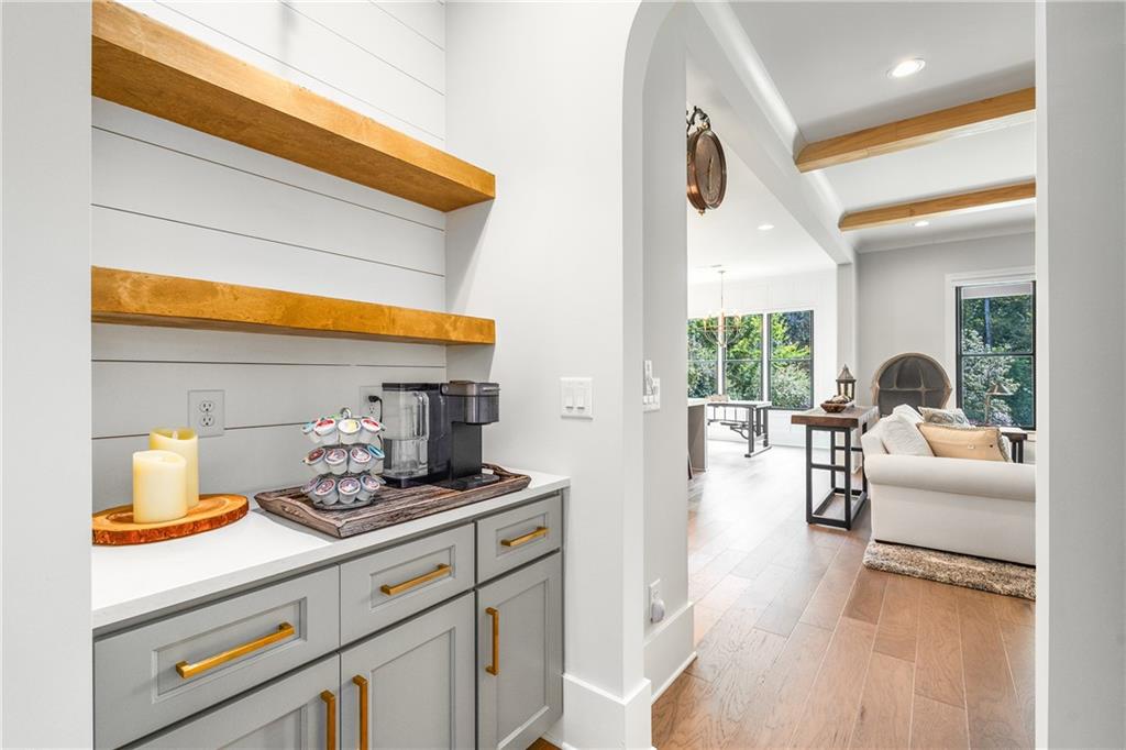 3933 N Cooper Lake Road SE