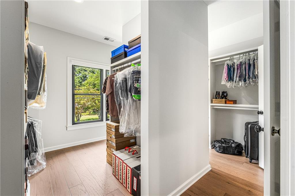 3933 N Cooper Lake Road SE