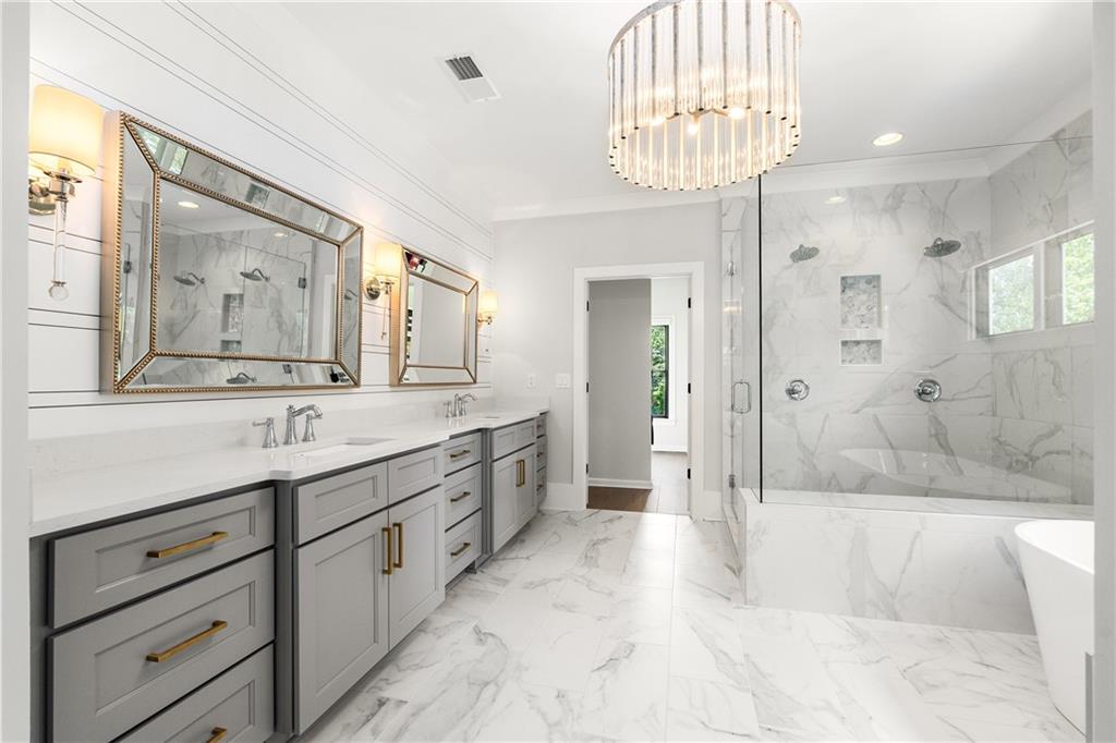 3933 N Cooper Lake Road SE