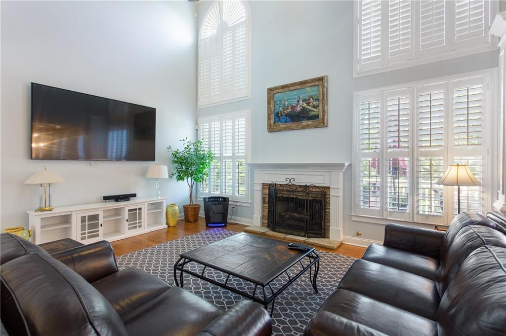 3522 Ivy Manor Road SE