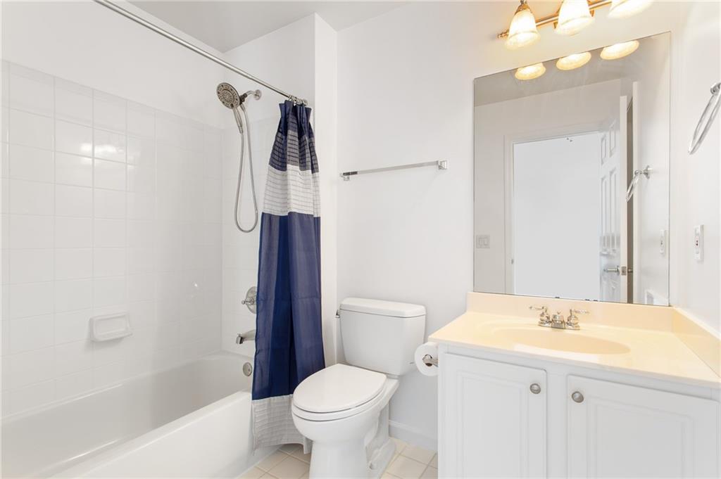 3522 Ivy Manor Road SE