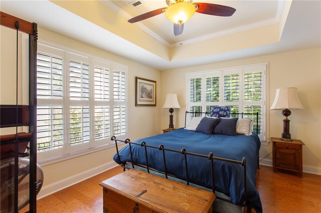 3522 Ivy Manor Road SE