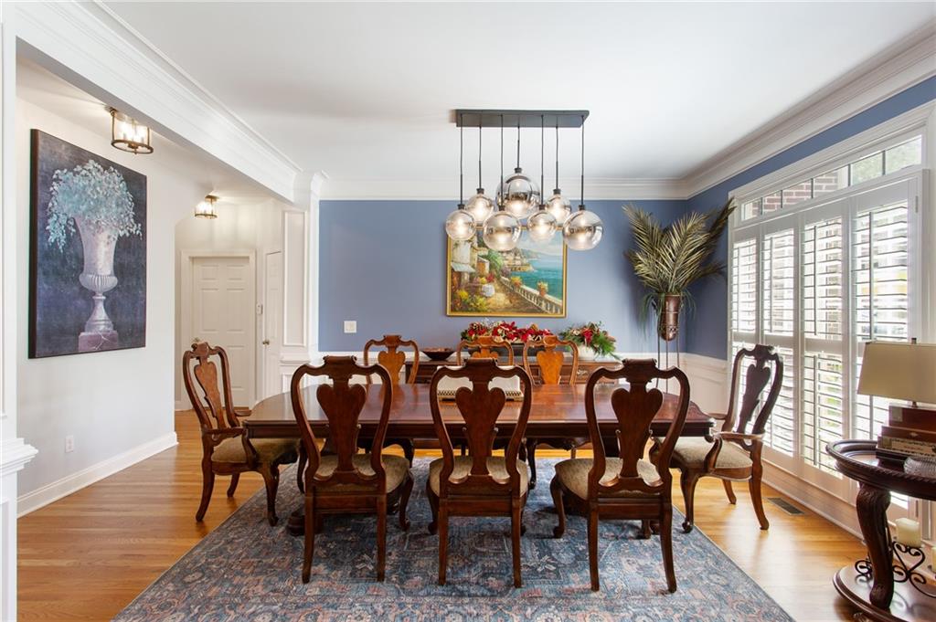 3522 Ivy Manor Road SE