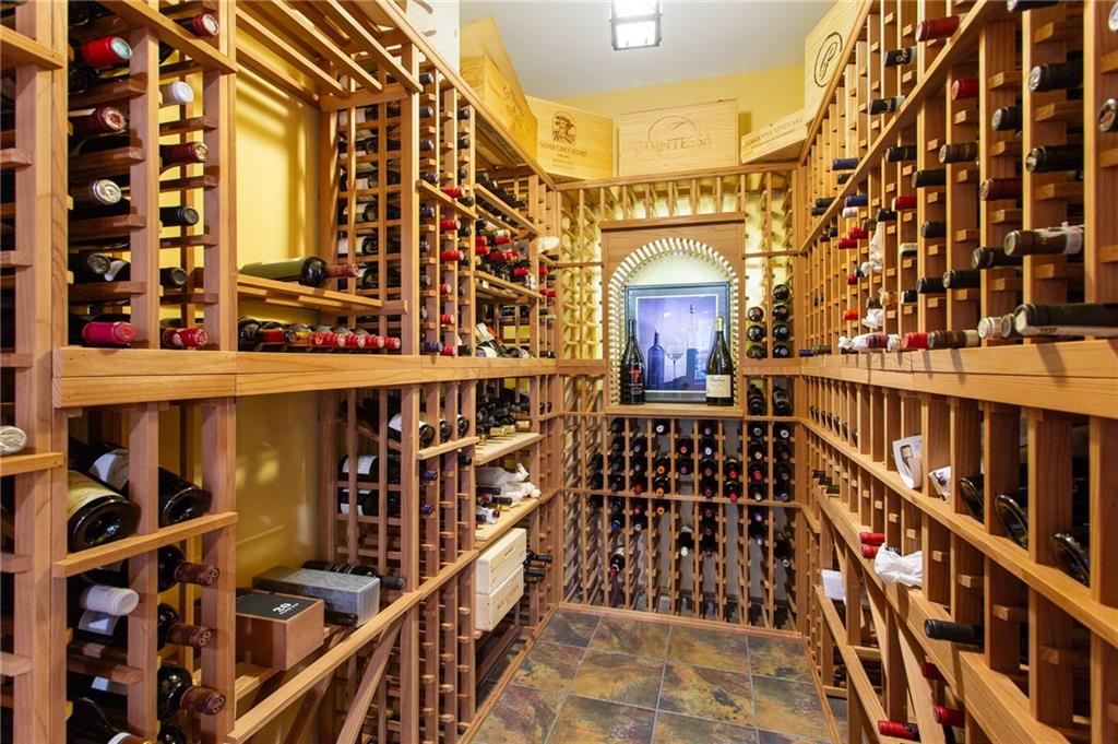 3522 Ivy Manor Road SE