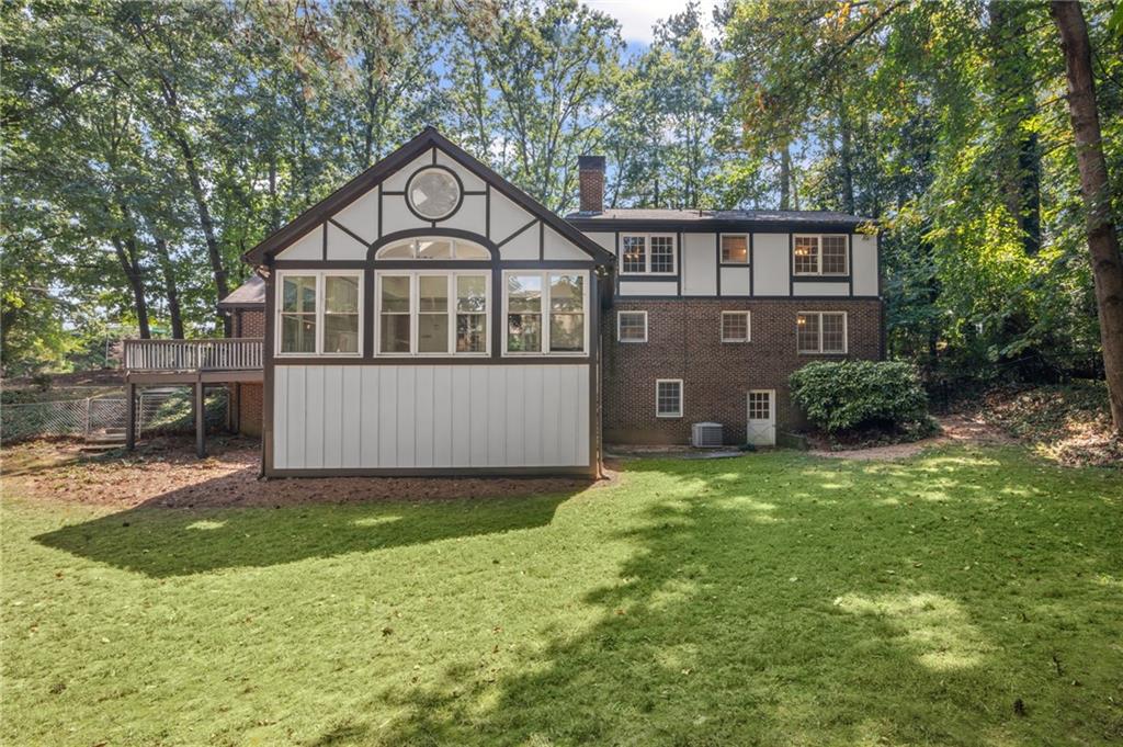 965 Heards Ferry Road