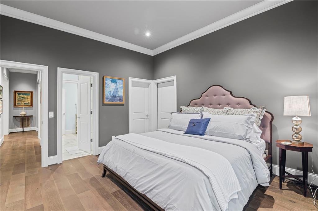 4724 Dudley Lane