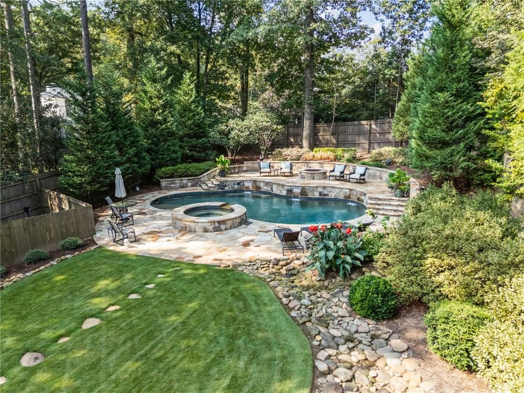 4724 Dudley Lane