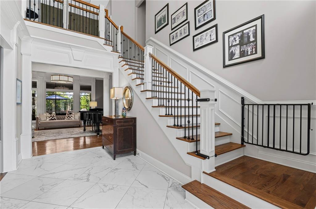4724 Dudley Lane