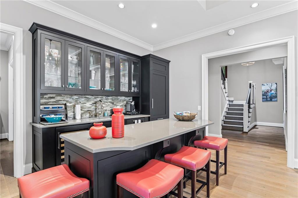 4724 Dudley Lane