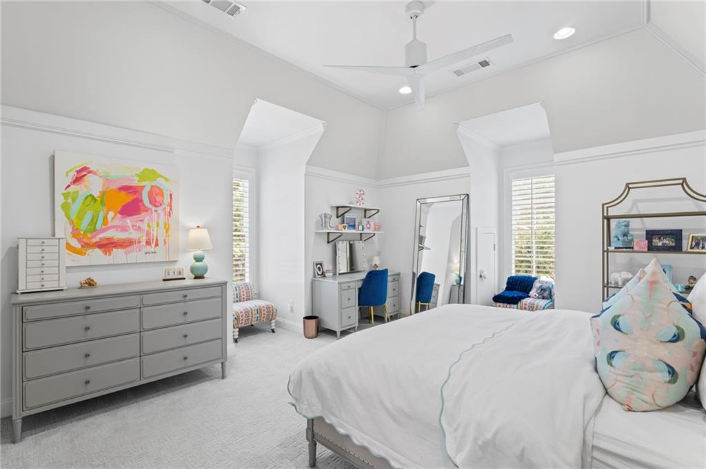4724 Dudley Lane
