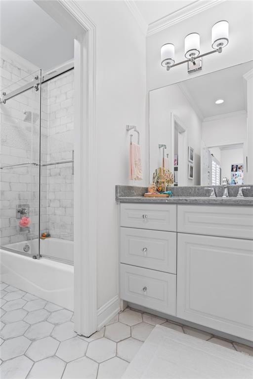 4724 Dudley Lane