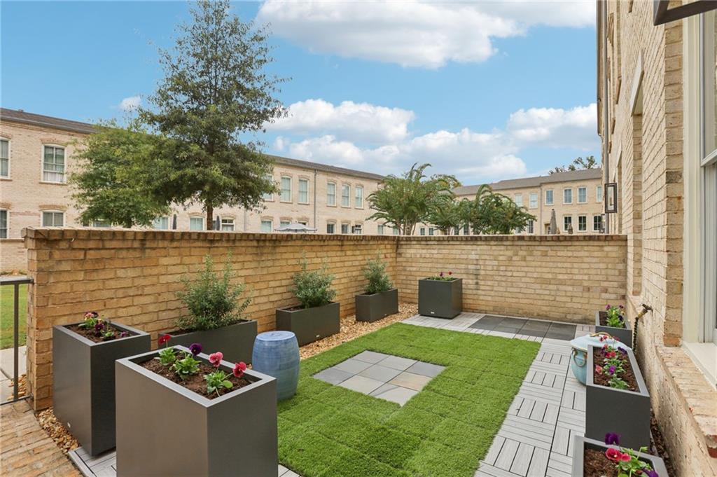 3445 Landen Pine Court NE