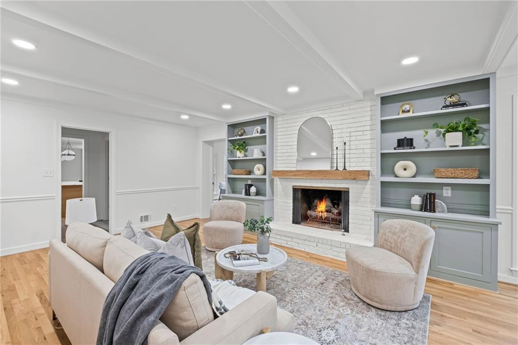 5287 Vernon Lake Drive