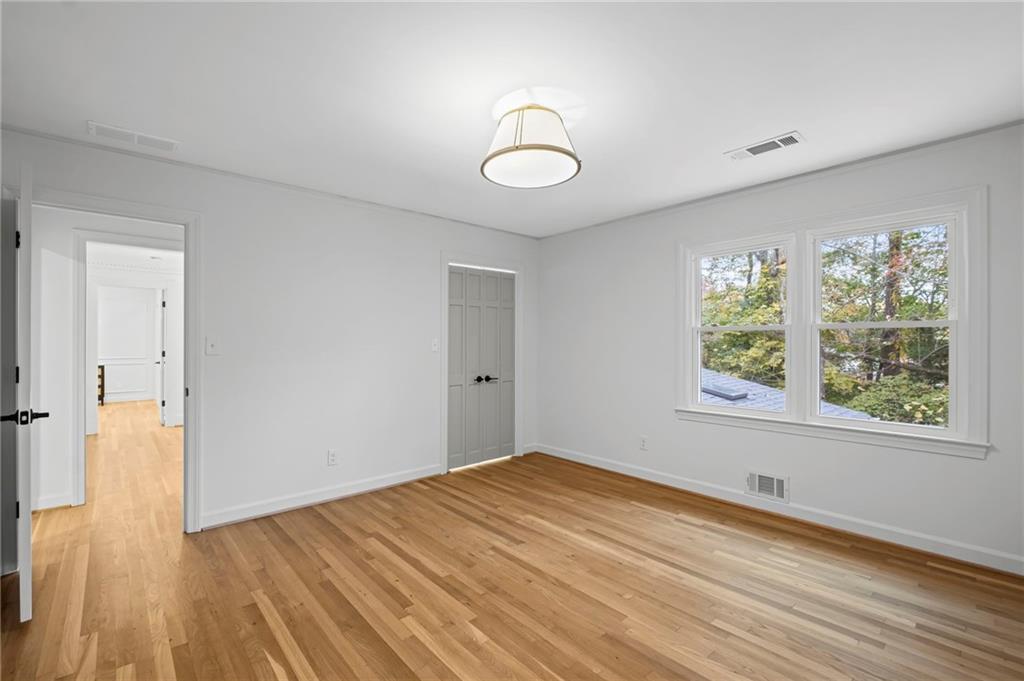 5287 Vernon Lake Drive