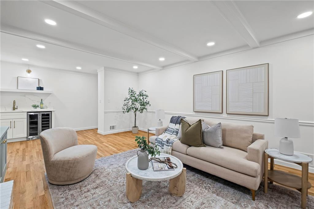 5287 Vernon Lake Drive