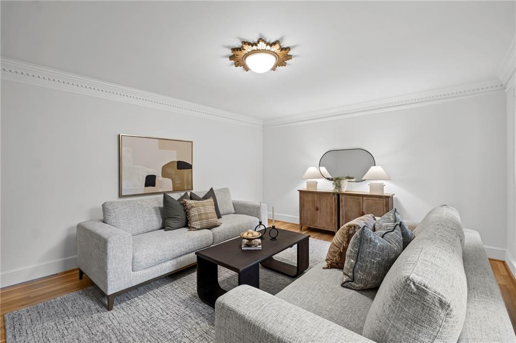 5287 Vernon Lake Drive