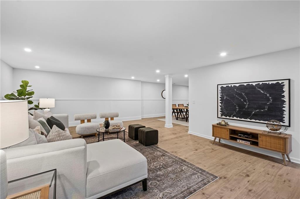 5287 Vernon Lake Drive