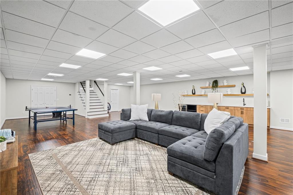 4720 Tall Pines Drive NW