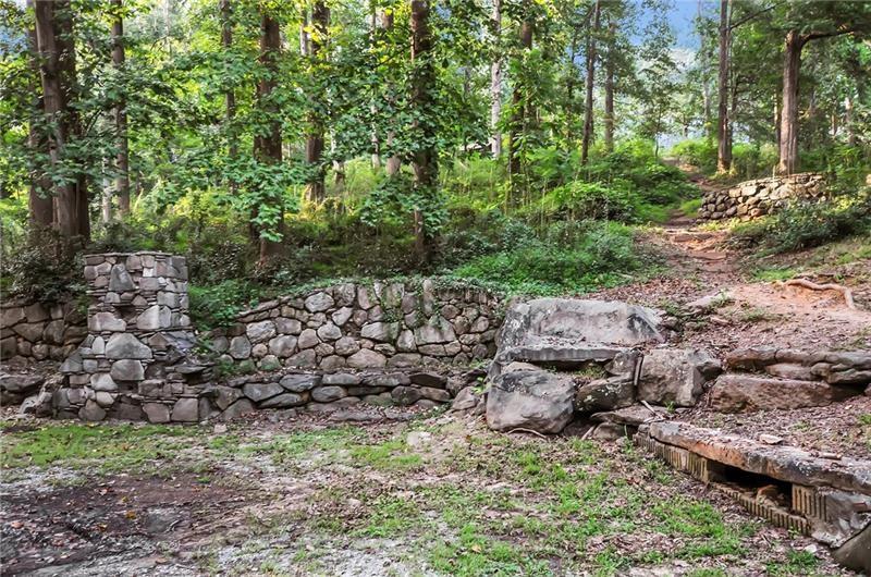 4720 Tall Pines Drive NW