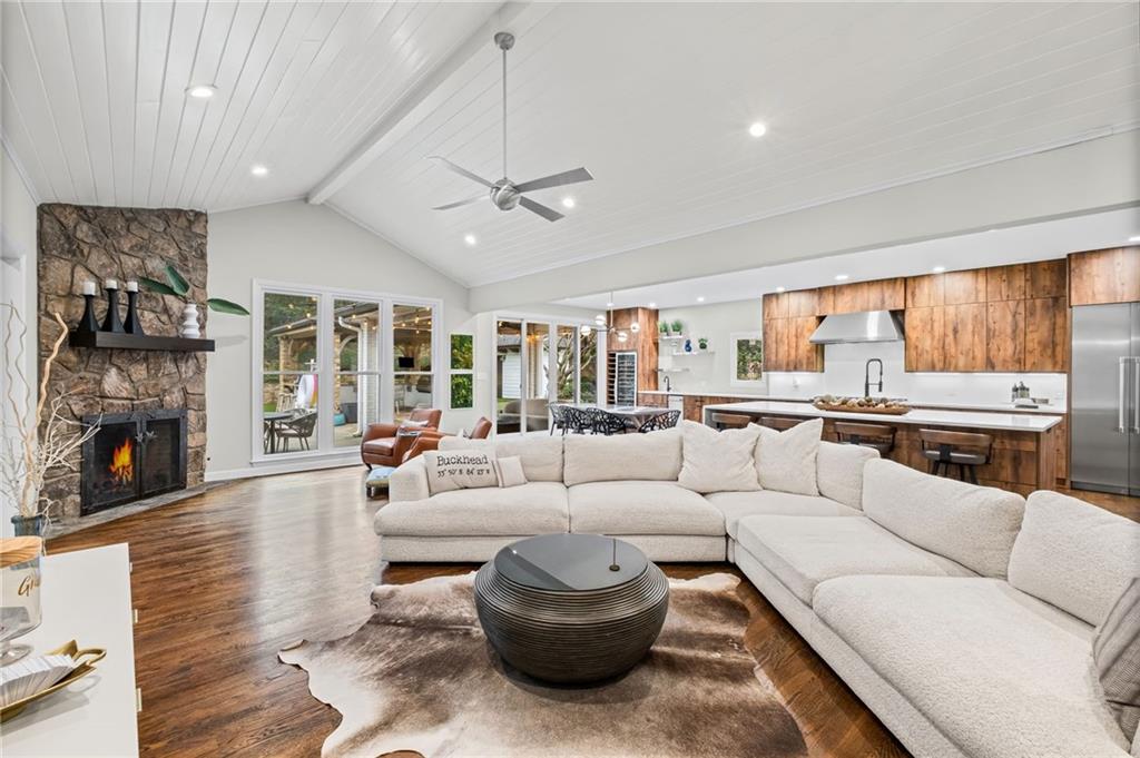 4720 Tall Pines Drive NW