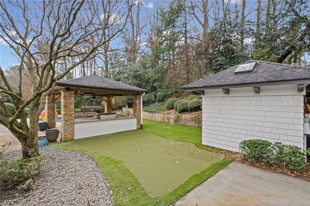 4720 Tall Pines Drive NW