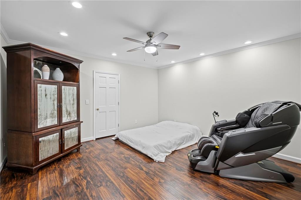 4720 Tall Pines Drive NW