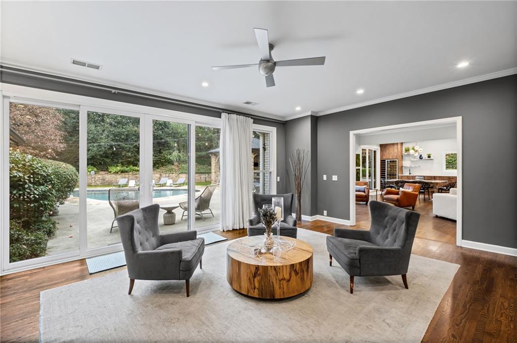 4720 Tall Pines Drive NW