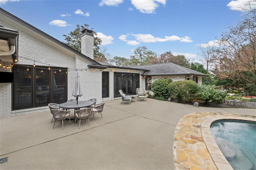 4720 Tall Pines Drive NW