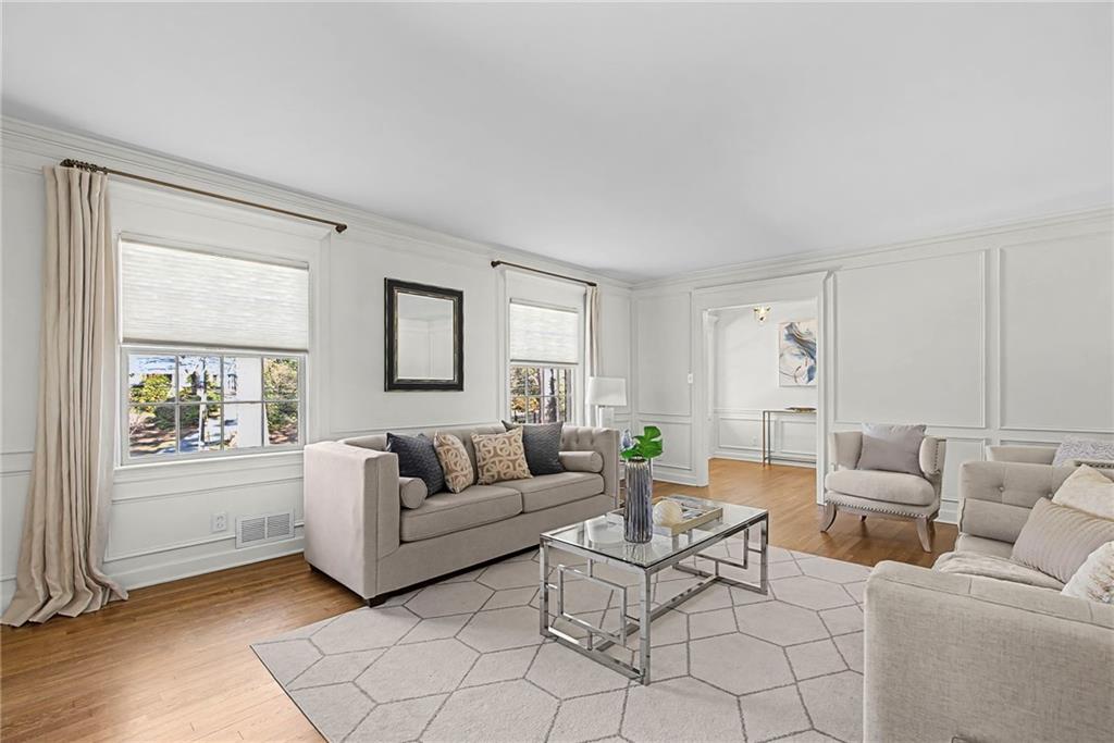 3819 N Stratford Road NE