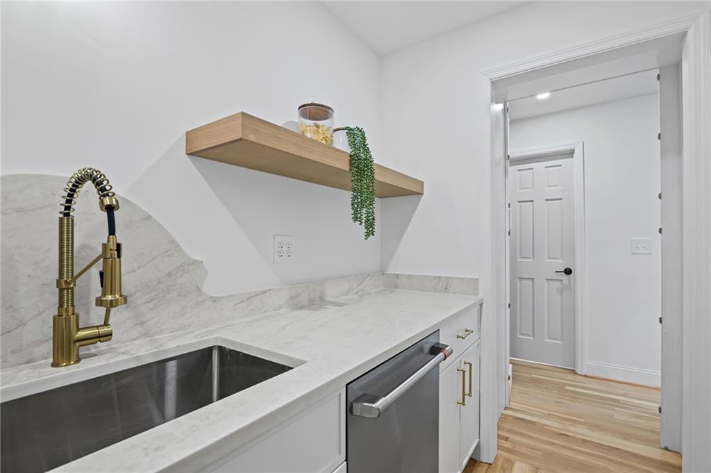 6300 Mountain Brook Lane