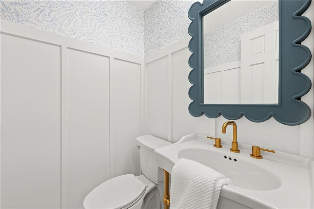 6300 Mountain Brook Lane