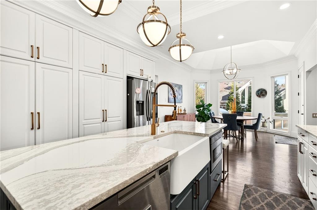 4979 Long Island Drive NW