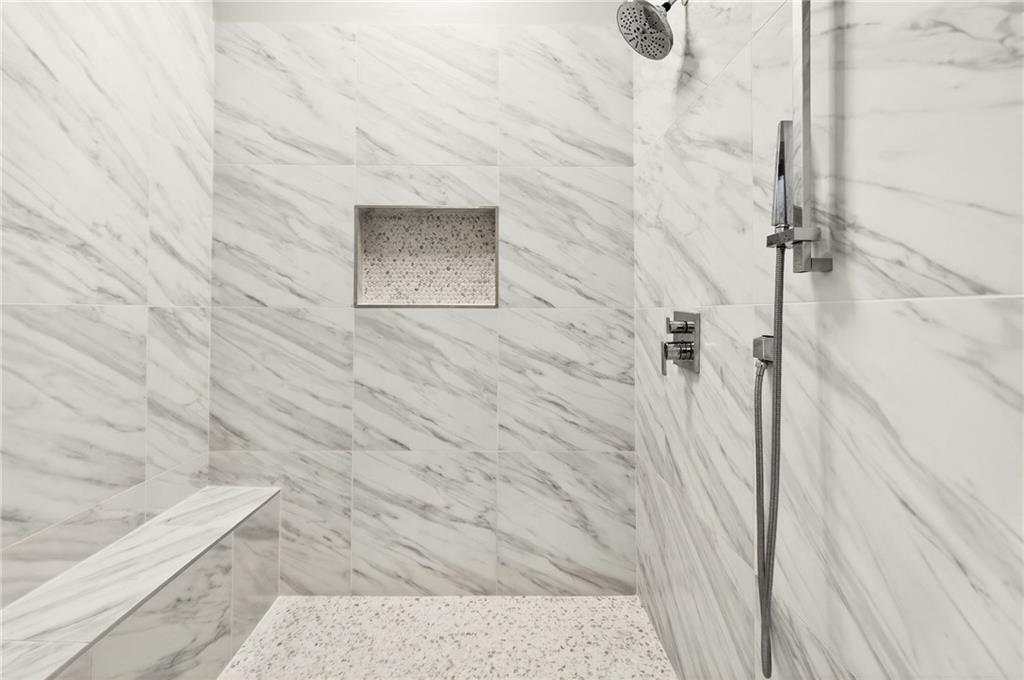 4979 Long Island Drive NW