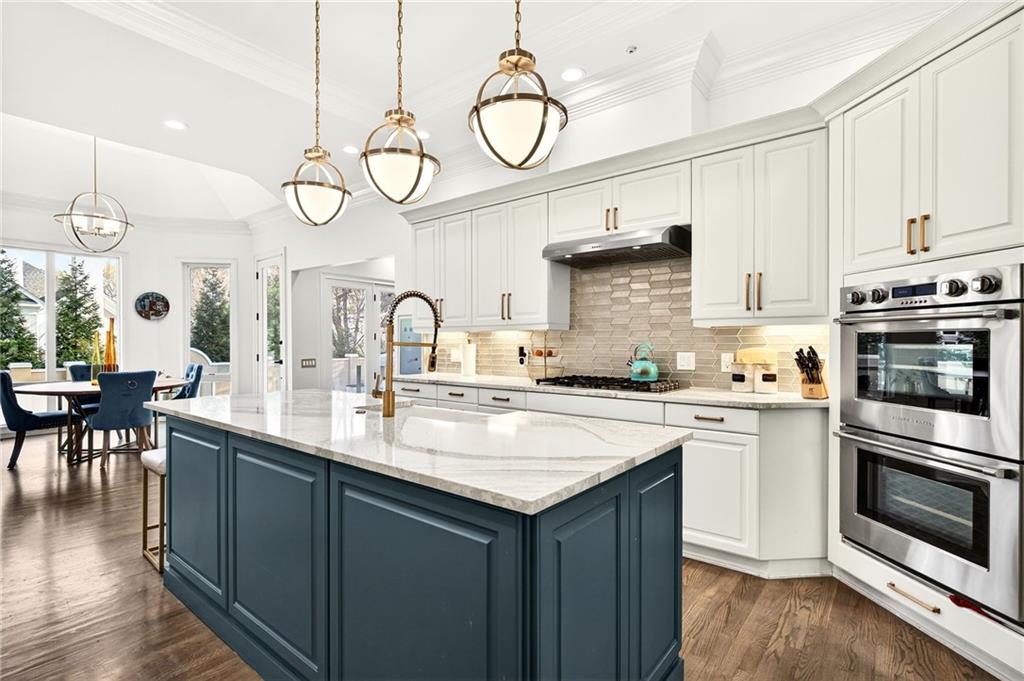 4979 Long Island Drive NW