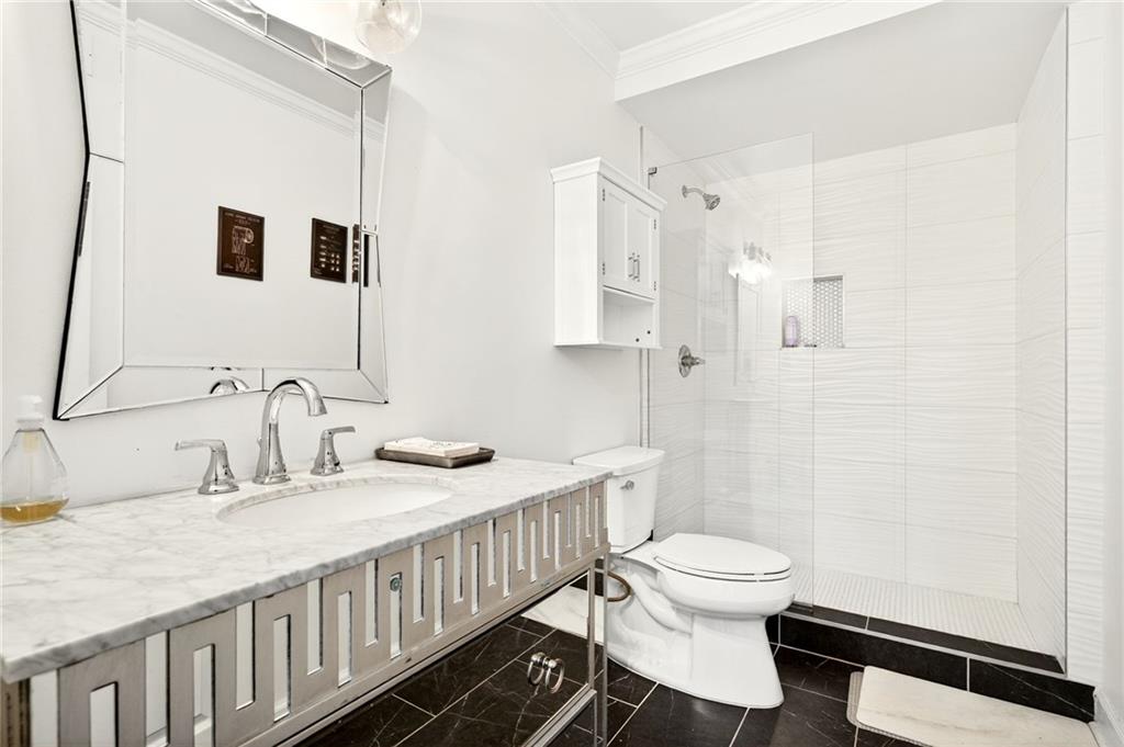 4979 Long Island Drive NW