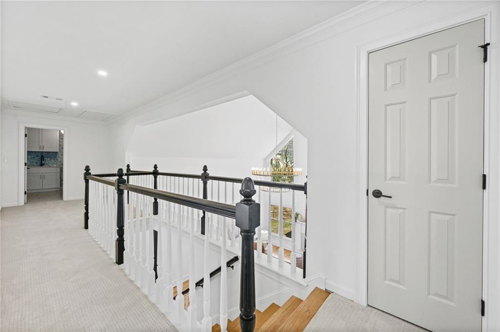 1018 Mill Creek Manor NE