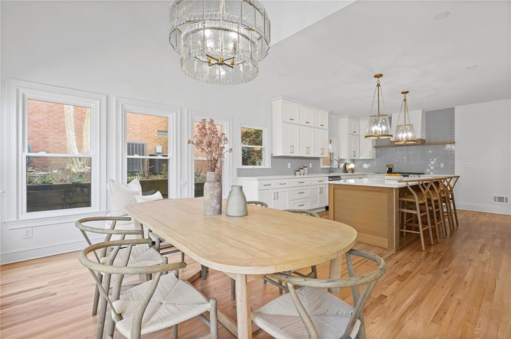 1018 Mill Creek Manor NE