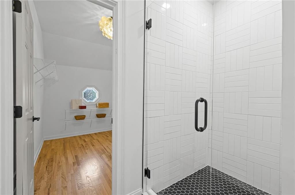 1018 Mill Creek Manor NE