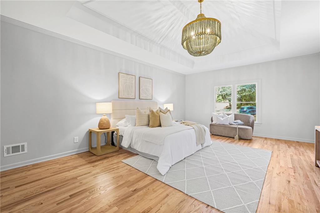 1018 Mill Creek Manor NE