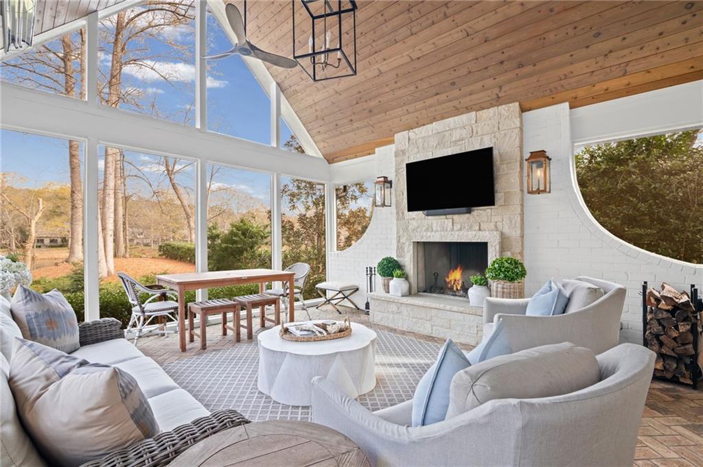 6210 River Chase Circle