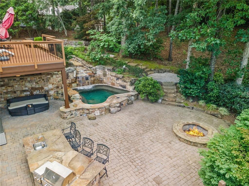 3915 Merriweather