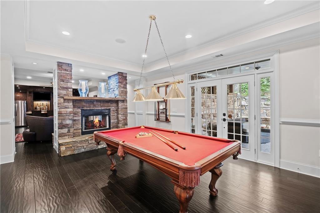 3915 Merriweather